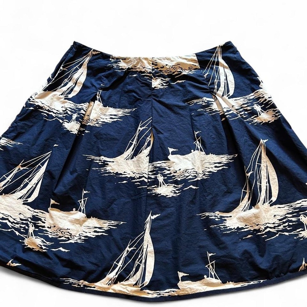Talbots nautical white & blue sailboat print pleated skirt with ribbon hem